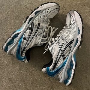 ASICS GEL-KAYANO 14